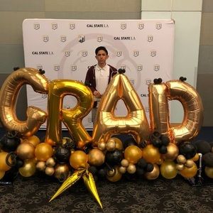 Meet your Posher, Constantino